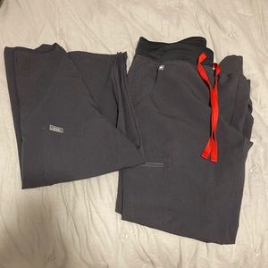 Figs charcoal scrubs